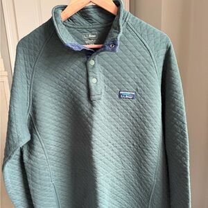 L.L. Bean Green Quilted Pullover Sweatshirt